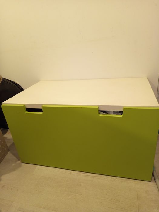 Baú banco de arrumaçao do Ikea