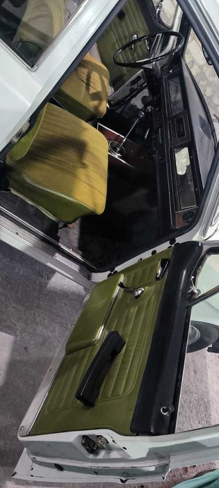 Волга    ГАЗ  24