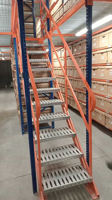 Стелаж поличковий складський. Стелажі поличкові навантаження до 800 кг