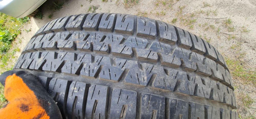 Шина uniroyal 205 65 15, з диском BMW