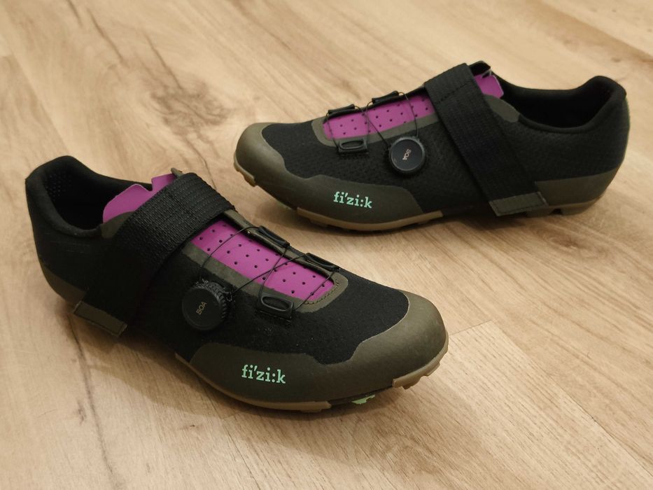 Sapatos de MTB Fizik Vento Ferox Carbon