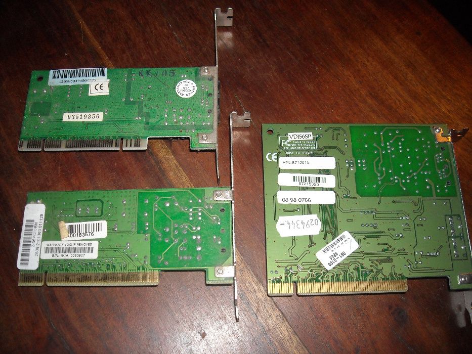 Placas de rede e modems antigos vintage