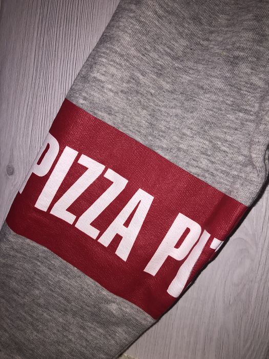 Szara bluza z nadrukiem