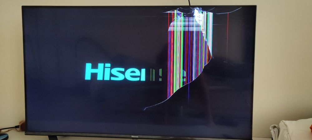 Телевізор Hisense 43" А63Н під ремонт