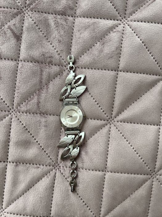 Ультратонкие часы Swatch