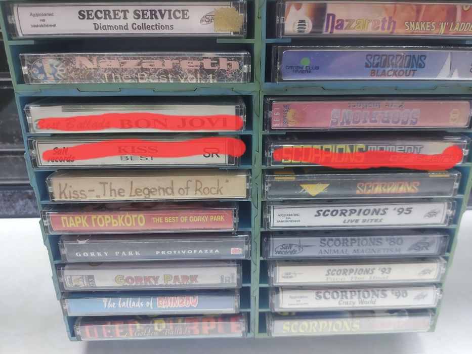 Аудио кассеты б/у Scorpions,  Kiss, Oueen,, Europe