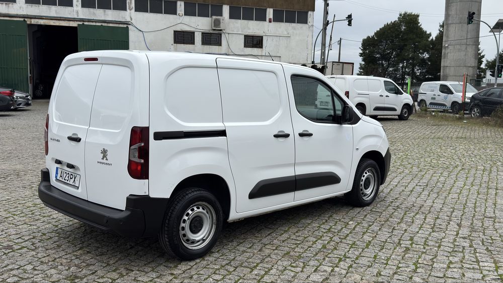 Peugeot partner 1.5 hdi 3 lug 2021