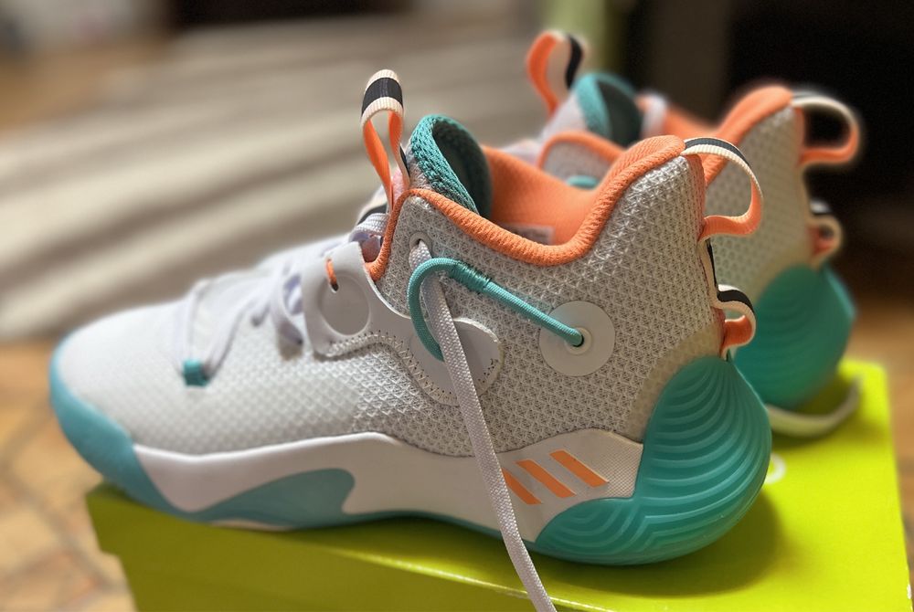 Кросівки Adidas Bounce