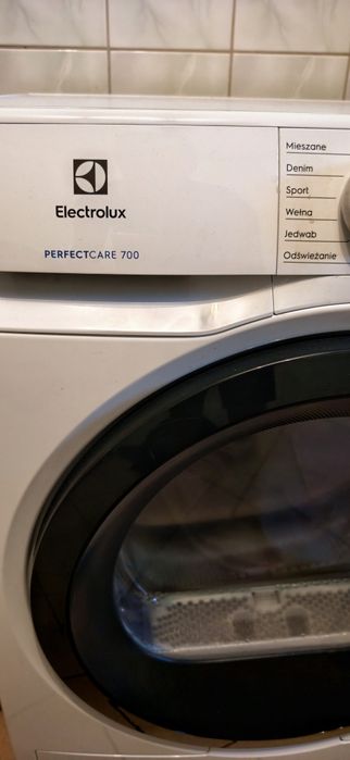 Suszarka do bielizny Elektrolux Perfectcare 700