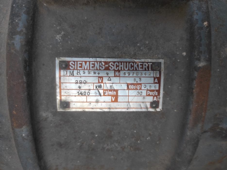 Zabytkowy silnik elektryczny Siemens