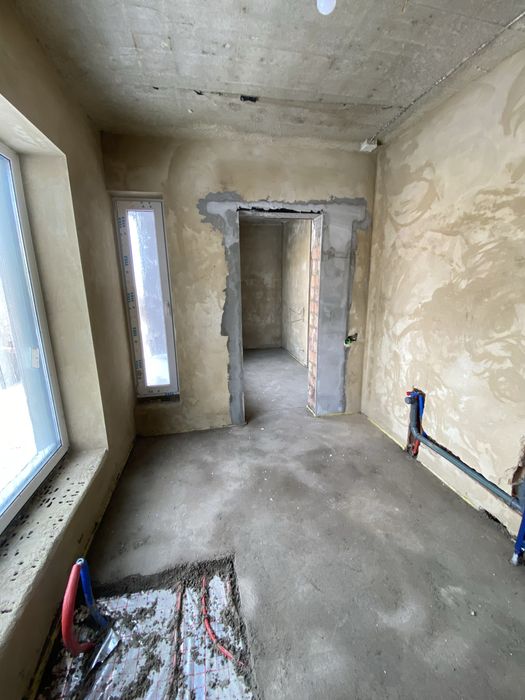 (Роша) Продаж останього тауну з міськими комунікаціями