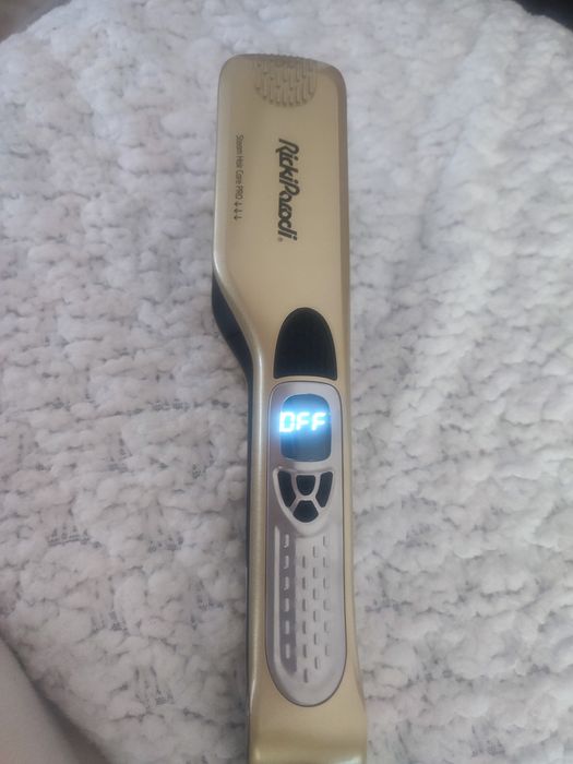 Prancha de alisamento Ricki Parodi a vapor 230 graus