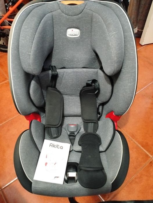 Cadeira auto Chicco akita
