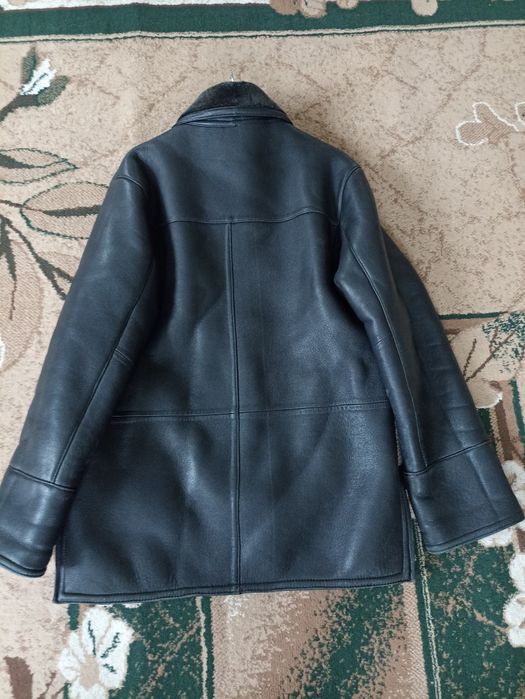 Дублянки  чоловіча з еко  шкіри в відмінному стані