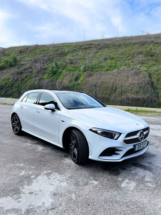 Mercedes A250e AMG Full Extras - Iva dedutivel