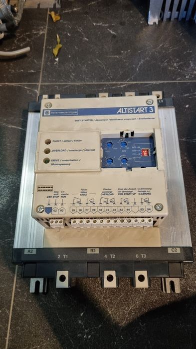 Softstart TELEMECANIQUE altistart 3 22kW