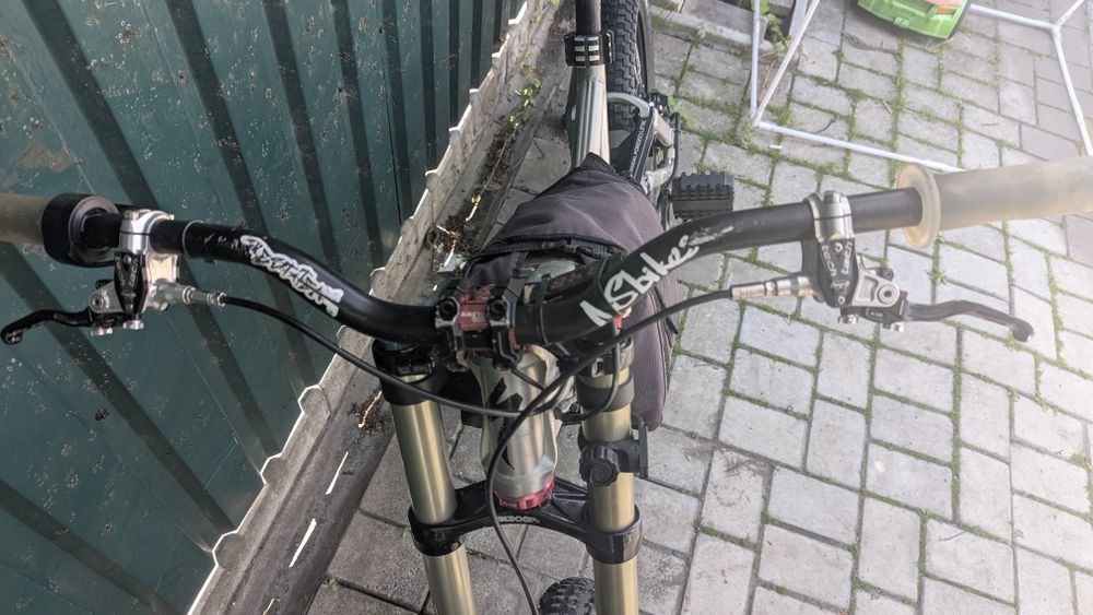 specialized demo 8 pro 2005 electric, только целиком!