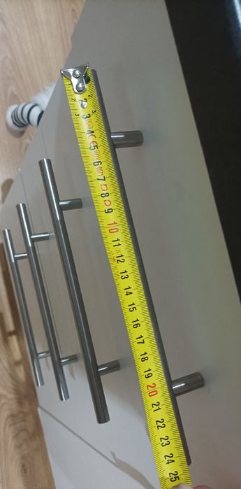 Uchwyty do mebli kuchennych