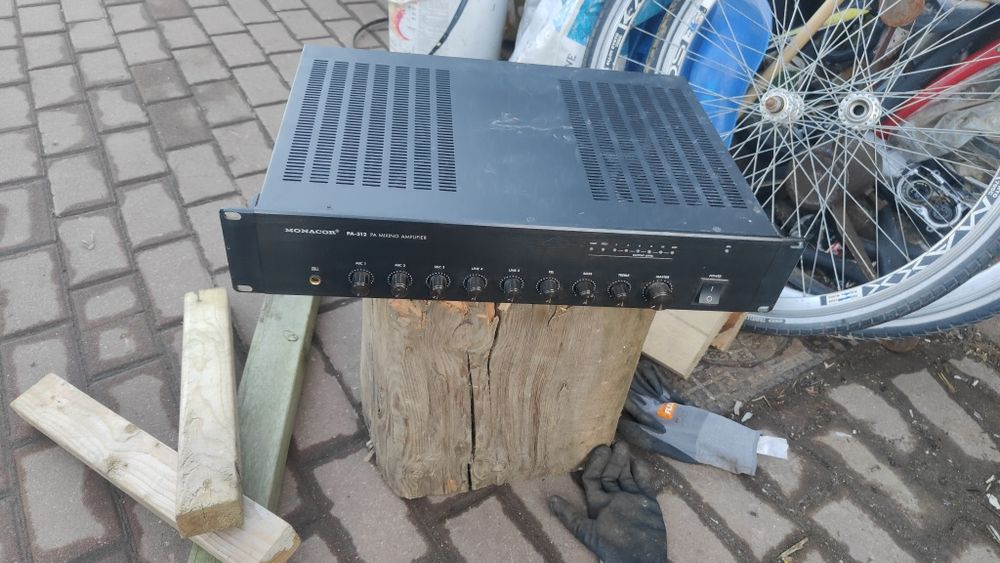 Wzmacniacz miksujacy manacor p-312