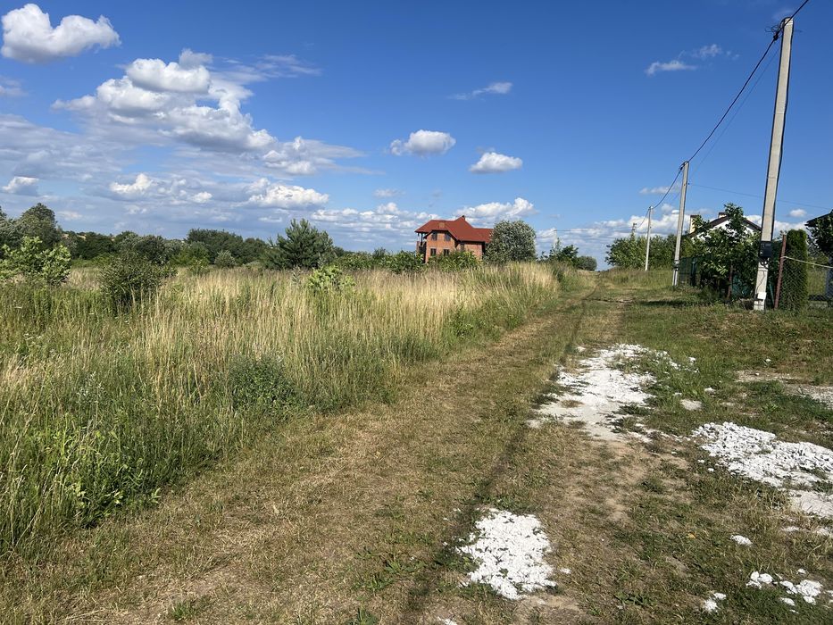 Продам ділянку с.Зашків