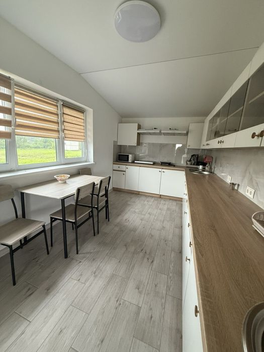 Кімнати подобово Велятино, Теплі води