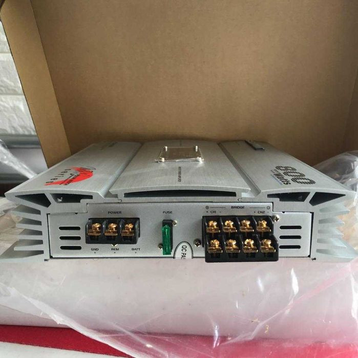 Wzmacniacz Bochmann PCA-8080A