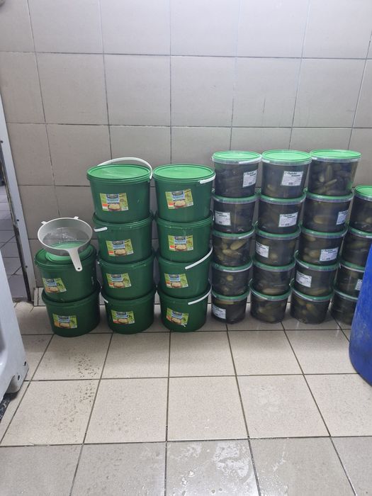 Kapusta kiszona ,ogórki małosolne