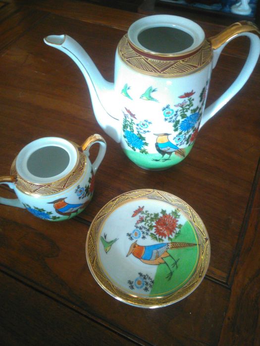 Conjunto loiça de Macau.
