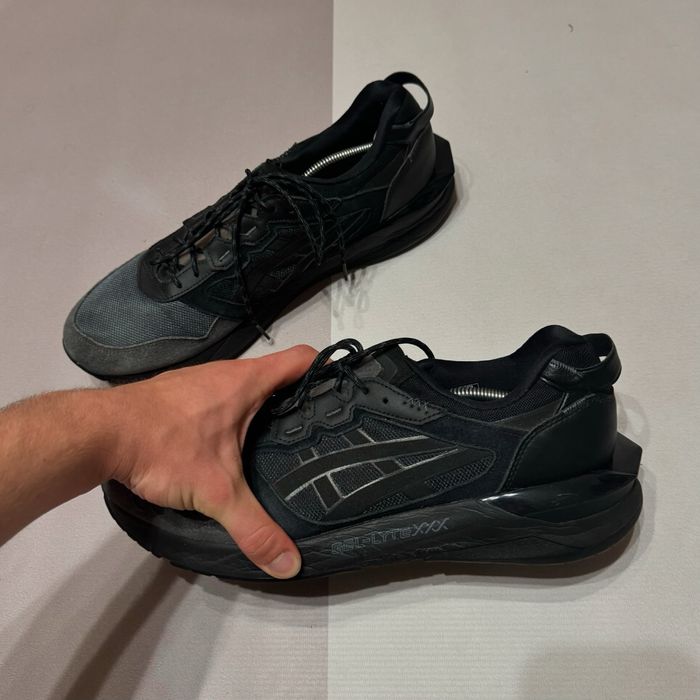 Кросівки Asics Gel Lyte Xxx Kayano Nimbus Gt 2000 48 розмір E525: 1 049  грн. - Кросівки для бігу Ужгород на Olx