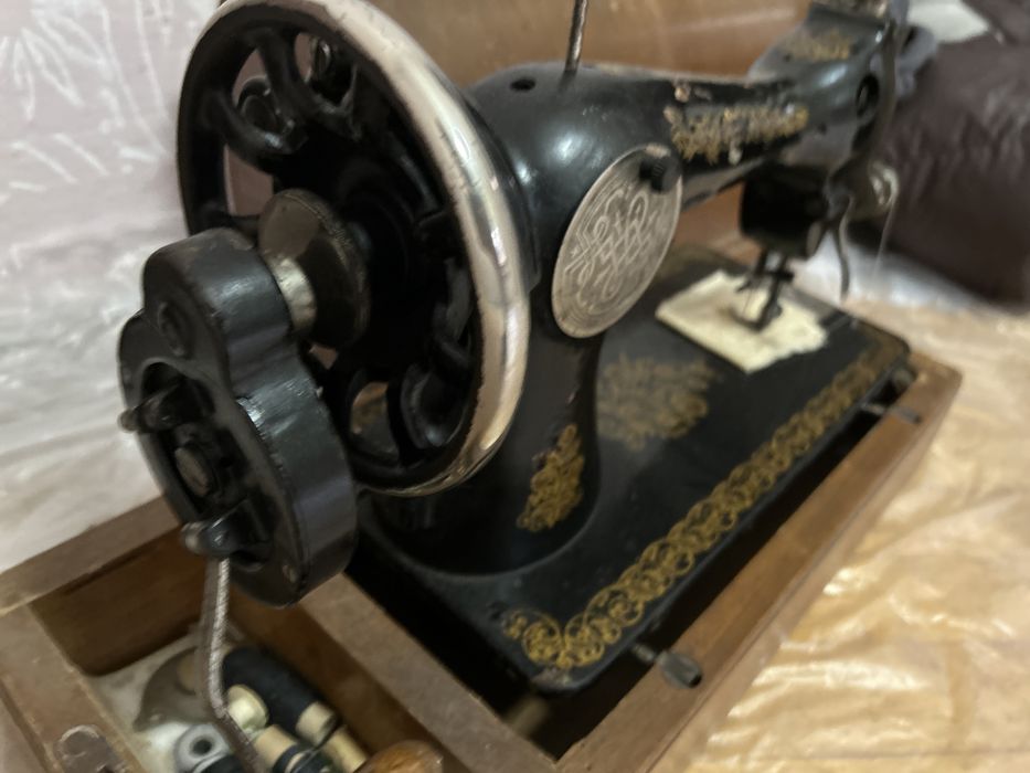 Швейна    машинка