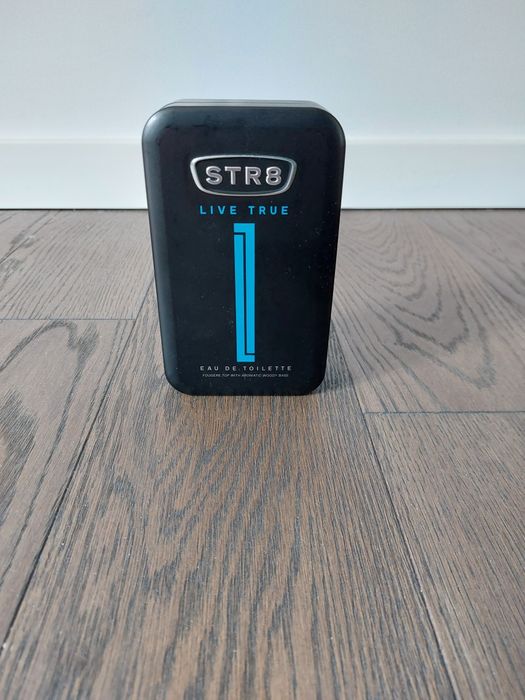 Woda toaletowa STR8 Live true