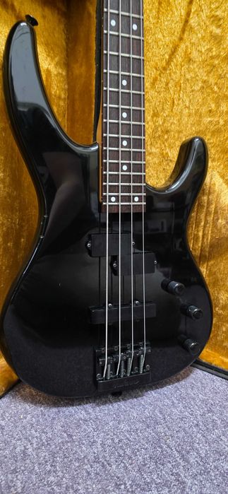 Gitara Basowa Charvel CSB-055 Made in Japan