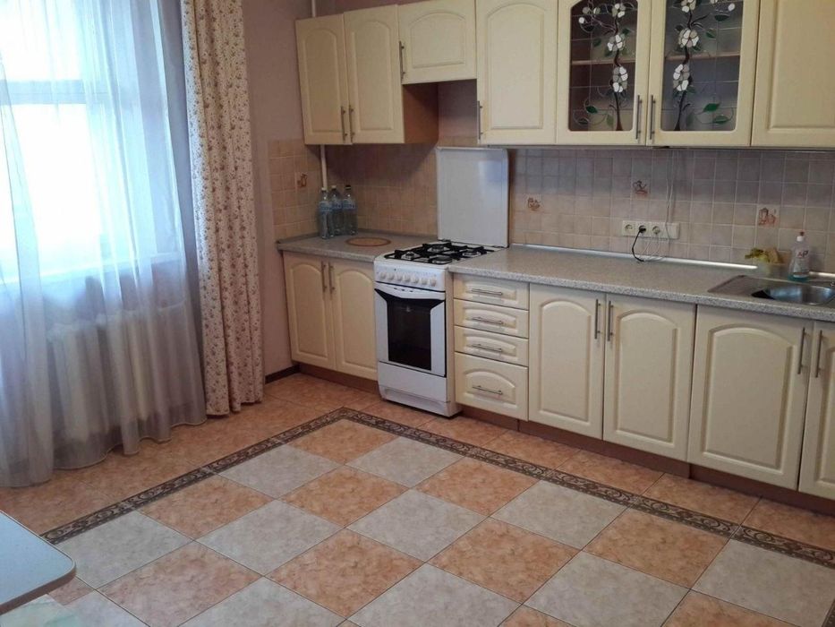 Продаж 3 кімн. квартиру 98 кв.м. Грушевського, Бровари DM