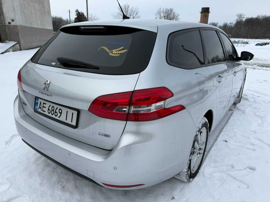 Peugeot Пежо 308 SW 2016