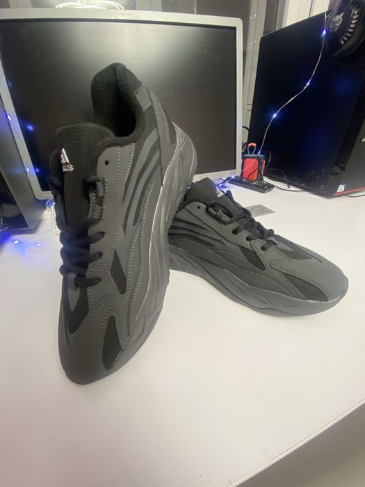 Кросовки Adidas чорні