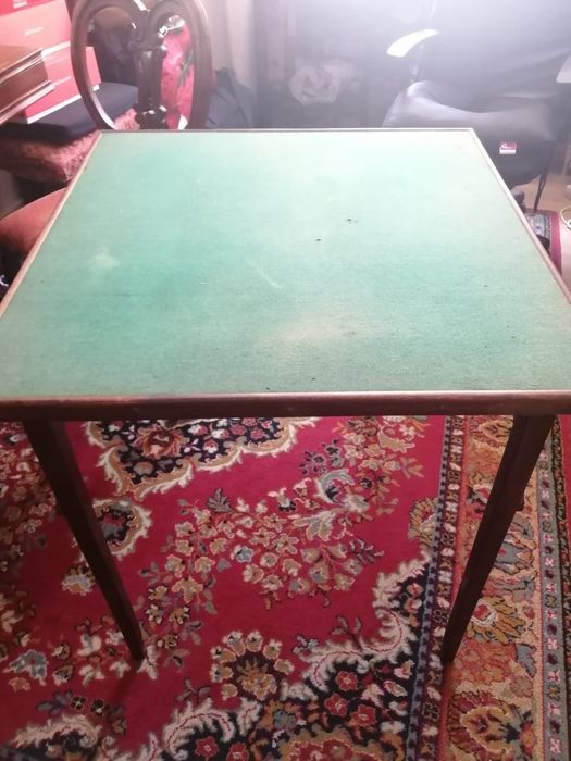 Moveis vintage comoda e jogo