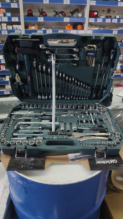 Набор инструментов 145 ед GM-01145 Gut Meister набір інструментів