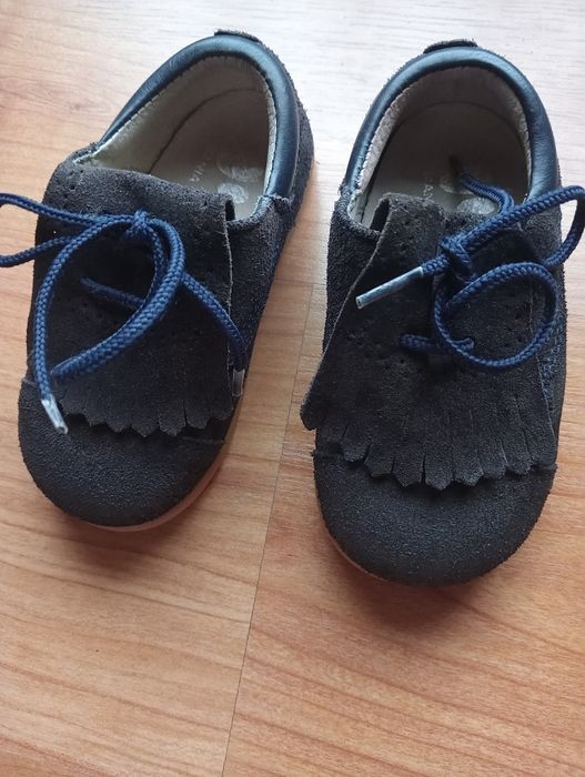 Carneirinhas para bebé do tamanho 22.