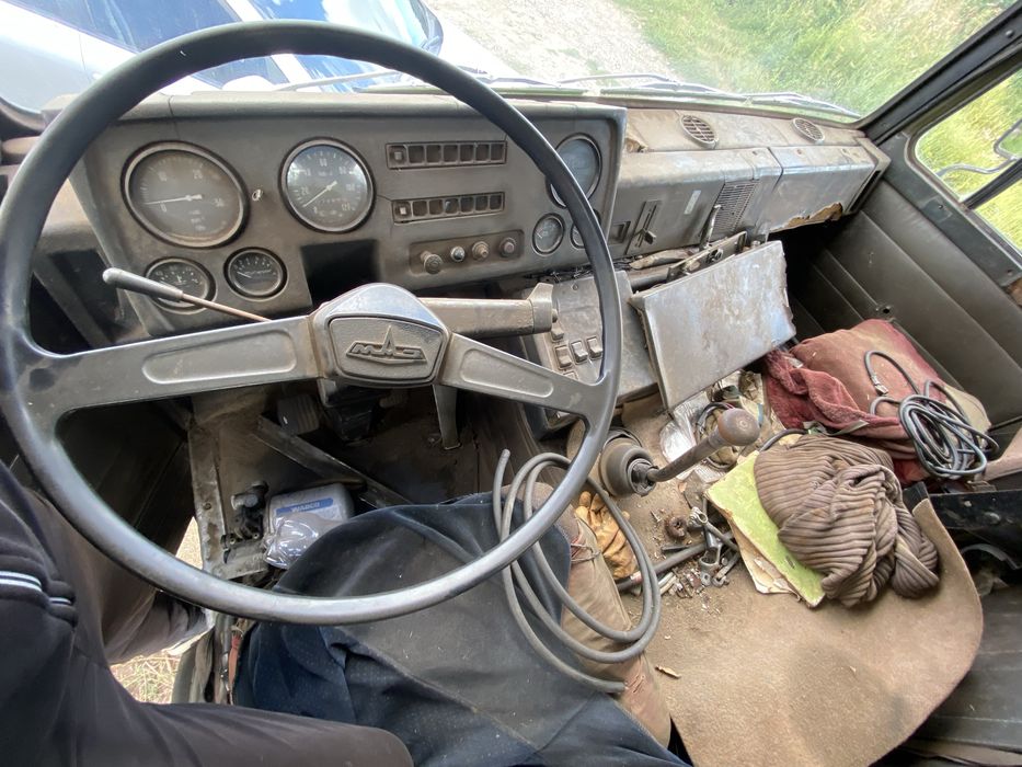 Продам МАЗа читайте опис