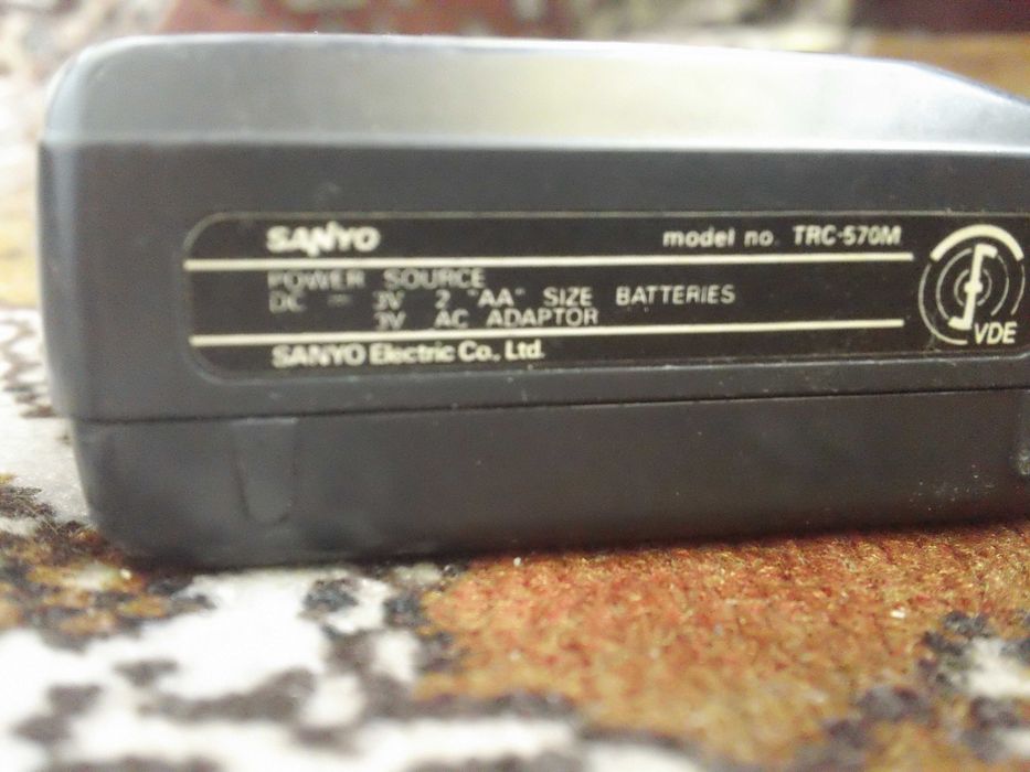 Диктофон Sanyo TRC-570M