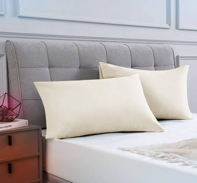 Zestaw 2 poszewek na poduszkę 40 x 70 cm 100% mikrofibra beżowe nowe