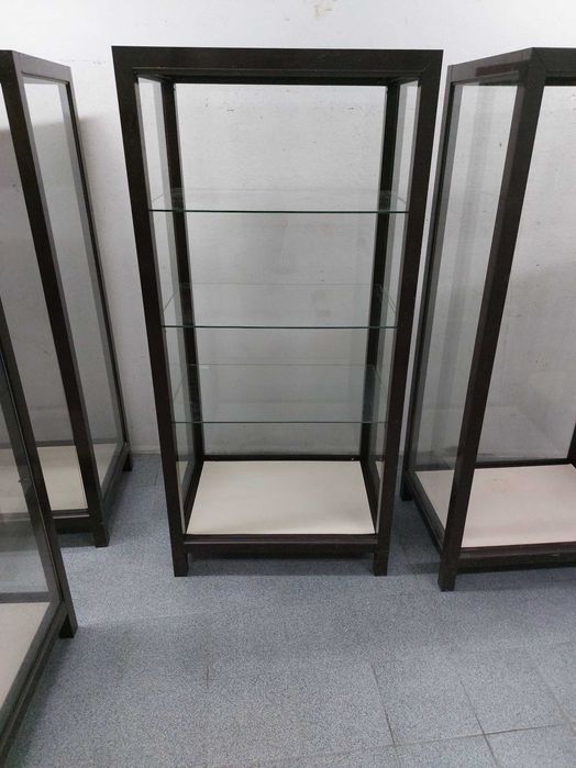 Vitrine, expositor de loja.