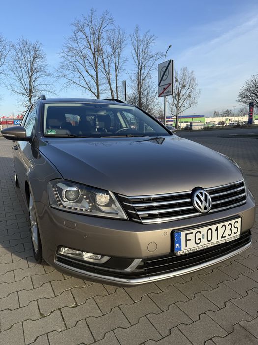 Volkswagen Passat B7 2.0 TDI.