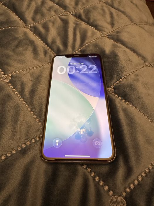 Apple iPhone 11 Pro Max 64GB złoty