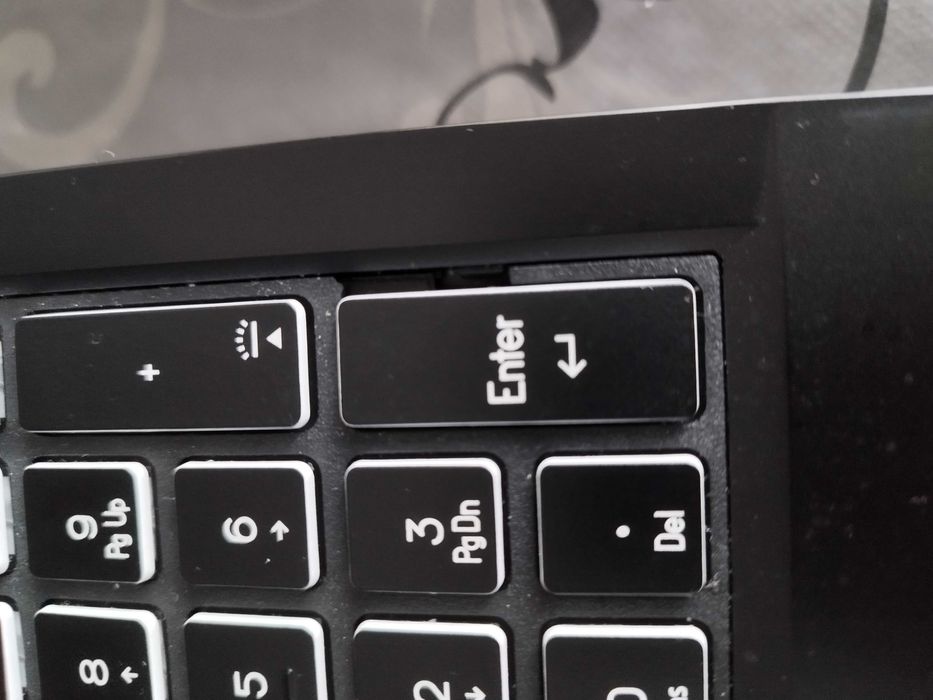 Gigabyte G5 MF | i5-12500H | RTX 3060 | 16GB