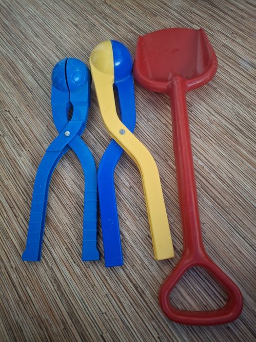 Сніжколіп патріотичний