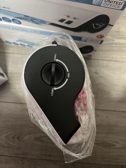 Ламінатор United Office ULG 350 B1 350W A4/5 для гарячого та холодного