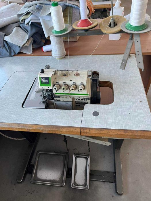 Промисловий оверлок Juki серії MO-2400