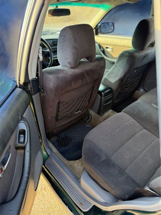 Subaru Outback 2.5 газ/бенз на автоматі