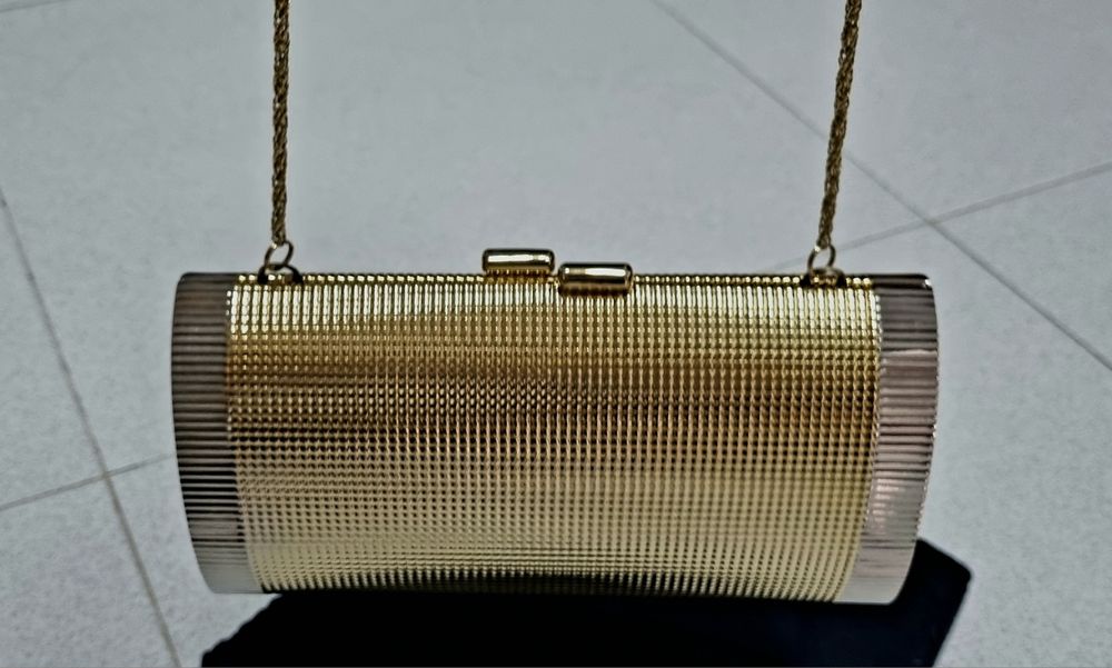 Mala Cerimónia Cluch ou Tiracolo. Nova a estrear